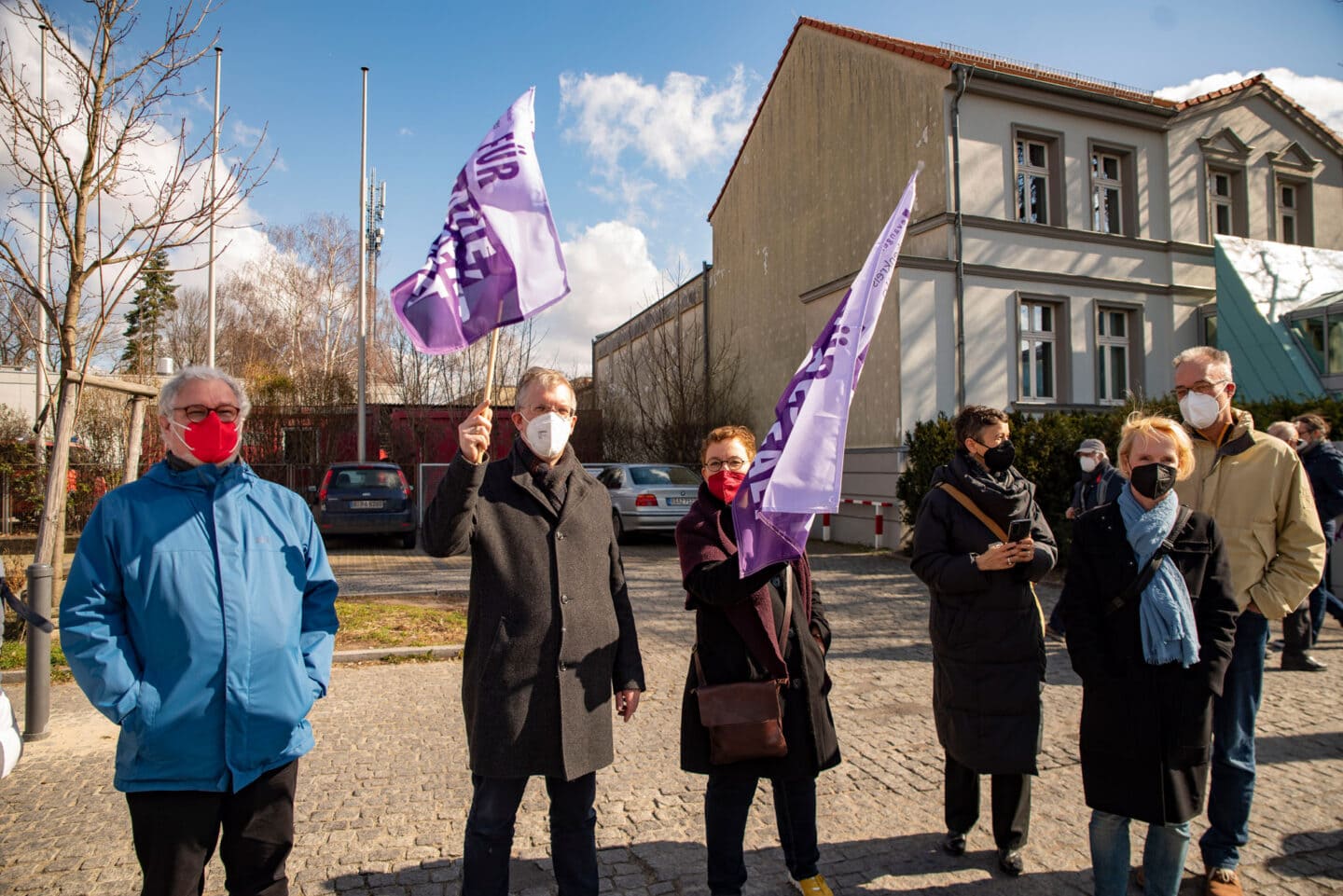 Menschenkette gegen Rassismus in Alt-Rudow 2