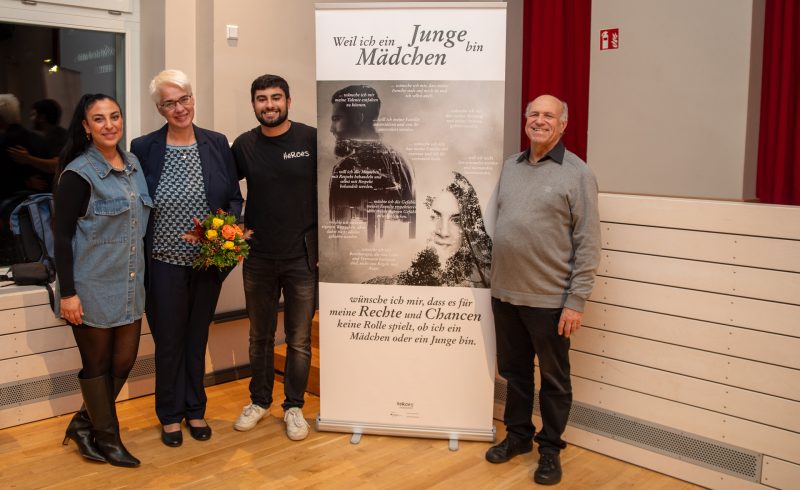 Neue Heroes zertifiziert  - gegen Unterdrückung im Namen der Ehre. Für Gleichberechtigung. 1