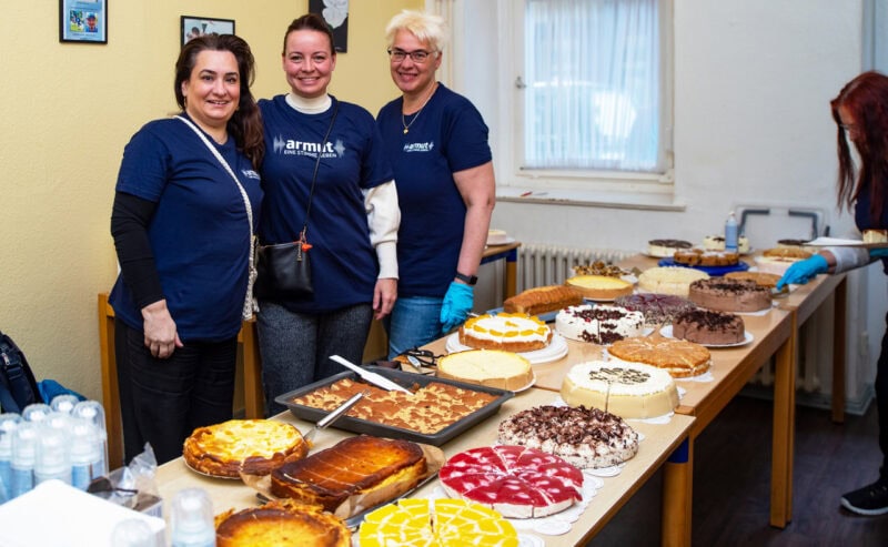 Zum neunten Mal: Kuchenschlacht in der Tee- und Wärmestube 7