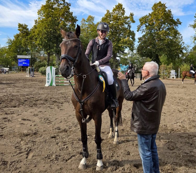 Herbstturnier für Dressur- und Springreiten beim Reiterverein Rudow - Sport, Ehrenamt und starke Jugendarbeit 1